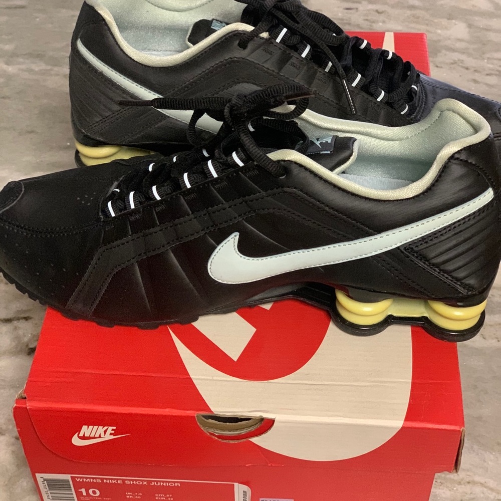 Nike Sneakers Size 10